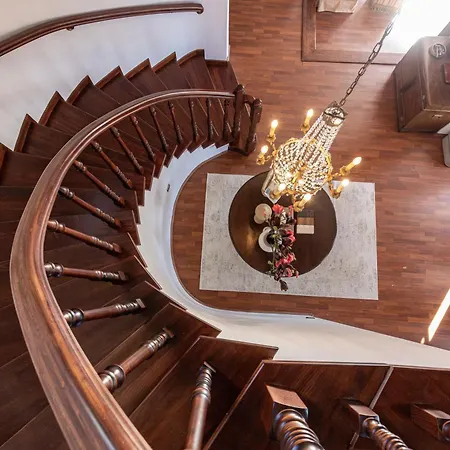 ヴィラ Mitsekou *