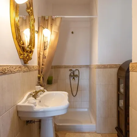 Mitsekou ヴィラ Prínos